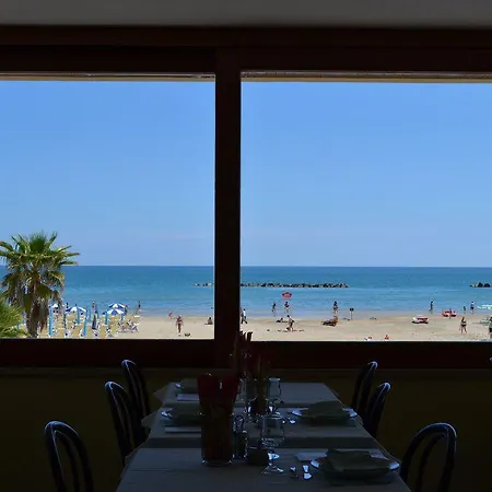 Hotel Quaglia Roseto Degli Abruzzi