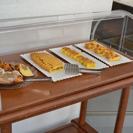 Quaglia Hotel *