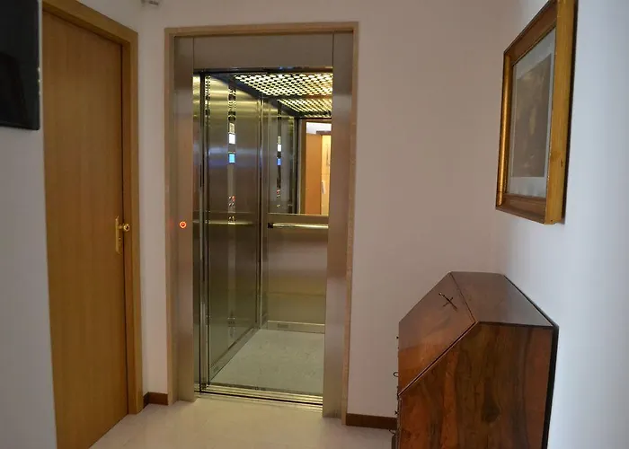 Quaglia Розето-дельи-Абруцци