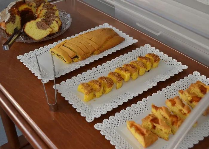 Отель Quaglia Розето-дельи-Абруцци